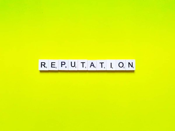 Come utilizzare i social media per gestire la crisi di reputazione di un brand?